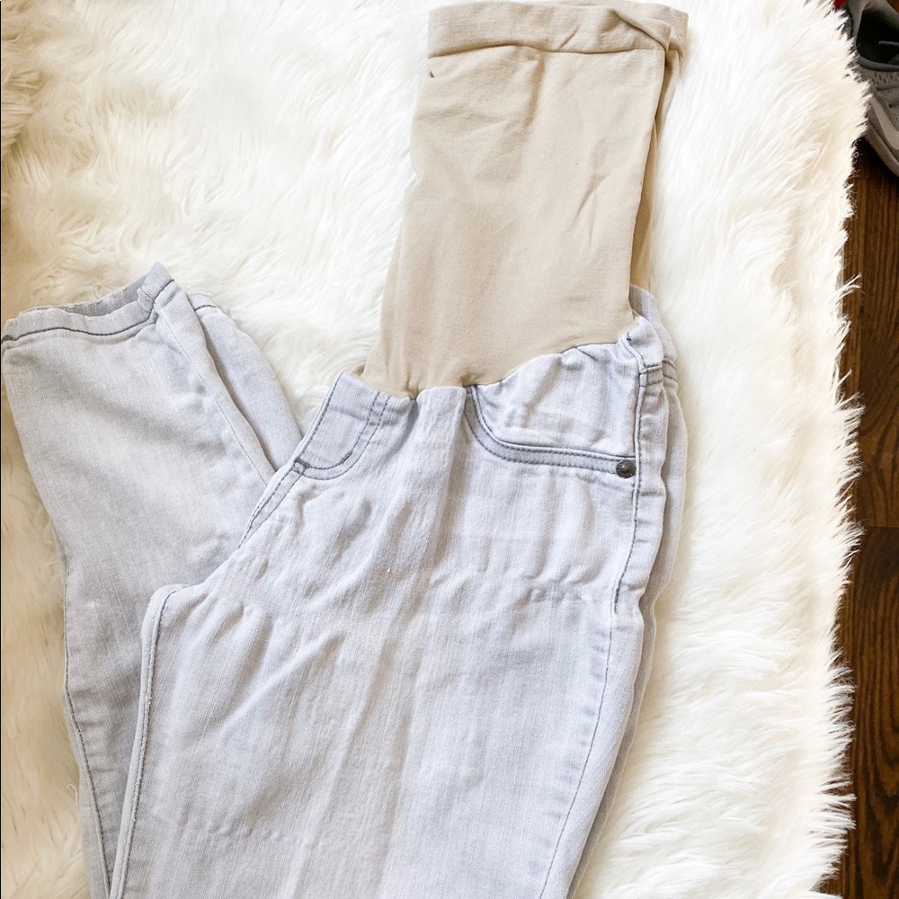 Indigo blue maternity jeans light wash